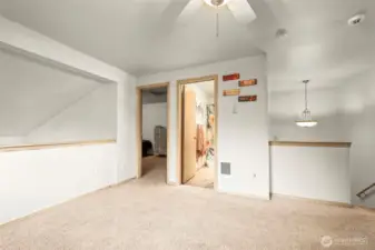 Family Room/ Loft, Upper level