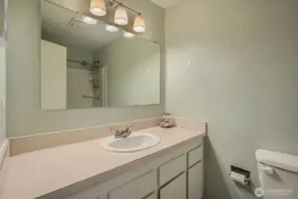 Common Bath