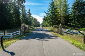 Here in Springer Hills a gated entrance offers peace of mind, and the real treasure is the wonderful community within. Friendly neighbors, quiet streets and a shared love of the outdoors make this a place where you'll feel right at home.