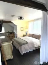 Guest house bedroom