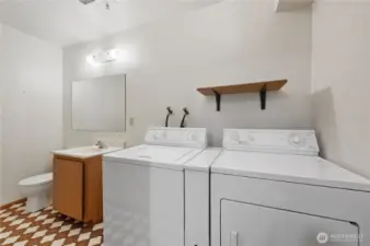 Half bath and wash room