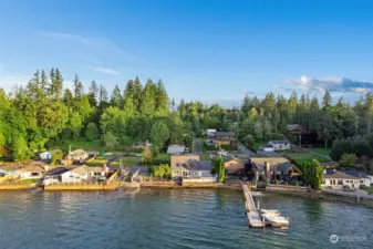 Enjoy Kayaking, Fishing, Water Toys like Floating in the Warm Waters of the Hood Canal!