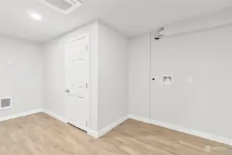 Massive utilty room provides tons of storage