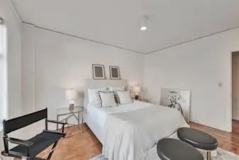 2nd bedroom