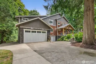 2 car garage + 3rd bay/ golf cart garage