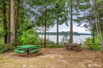 Great space for friends to gather just a few steps away.