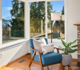 Notice the mountain is out!