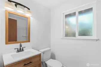 2nd Bathroom