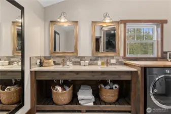 Double sinks in the primary bath.