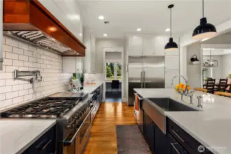 Don't forget the pot filler and the double oven!