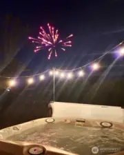 Enjoy a nice soak in the hot tub - watch gorgeous sunsets & the Fireworks!