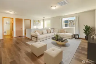Upper-level bonus area-virtually staged