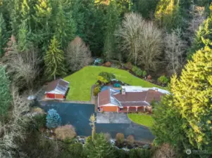 Rural living just minutes from the amenities and servicies in downtown Everett.