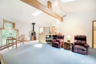 Family Room / Sep Liv
