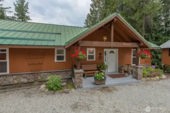 Plenty of curb appeal here!
