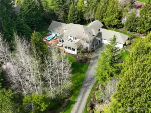 Imagine living this lifestyle where you feel like you are on vacation every day!