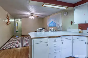 Kitchen with Large bonus space/Eating space