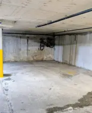 Garage parking spaces with space for hanging bikes