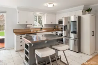 Kitchen Island Included