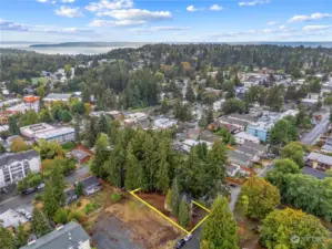 Don’t miss the chance to experience all that Burien has to offer—schedule your viewing today!