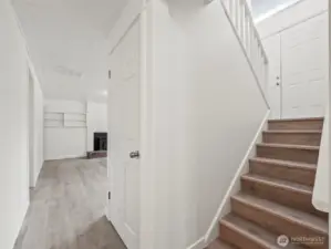 Main House Basement Landing