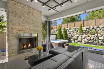 Outdoor Patio w/Gas Fireplace