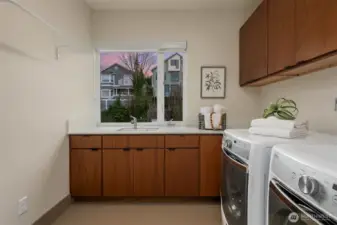 Laundry on 2nd floor