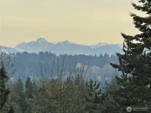 Winter Cascade Mountains View