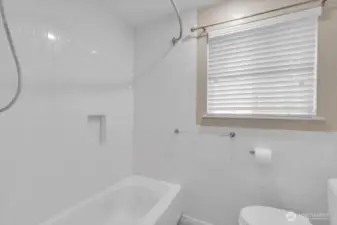 Full Bathroom Upstairs