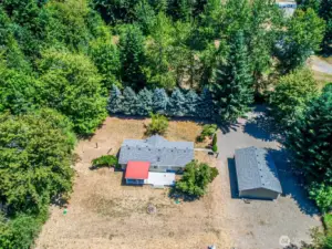 Large secluded lot.