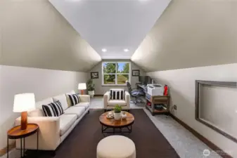 Virtually staged