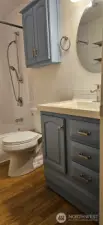 Cute and refreshed bathroom