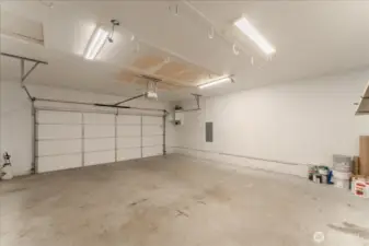 2-car garage
