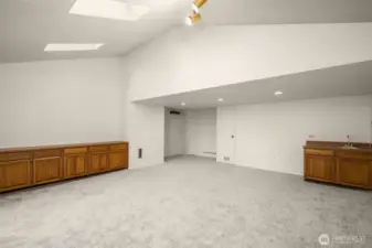 Bonus Recreation Room w/Skylights and Vaulted Ceilings