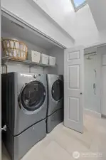Washer/Dryer Closet