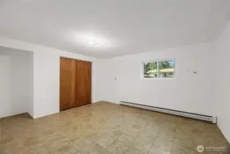 Bedroom 6 of 6