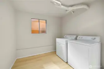 laundry rm