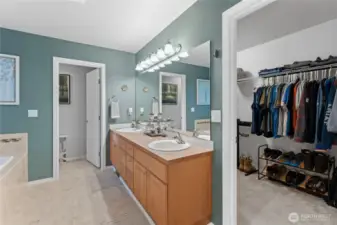 Main Bath with Dual Sinks and spacious Walk In CLoset
