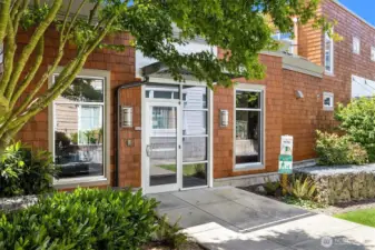 Enterance to the fitness area, is just across from the building B enterance.