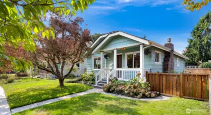 Restored 1923 Craftsman Bungalow in Columbia!
