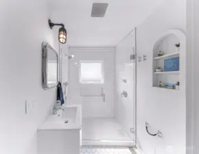 Outstanding bath