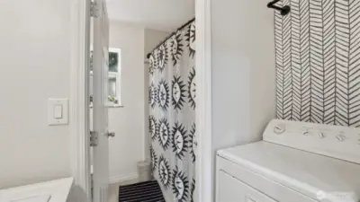washer and dryer included