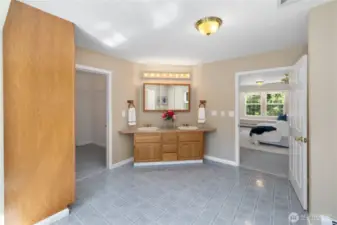 Walk in closet space abounds
