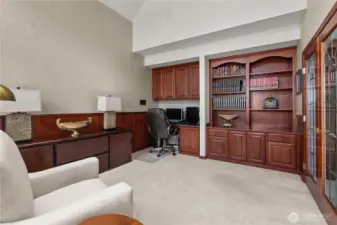 Dn w/ built ins