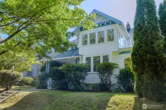 Welcome -- your quintessential South Capitol home awaits. After almost 40 years, these loving owners are looking to entrust their home with its next stewards.