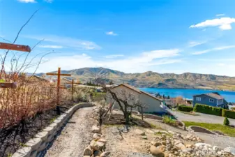 Not a gardener? Imagine adding a gazebo here to capture yet another Lake Chelan viewpoint!