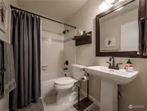 Full Bathroom in hall