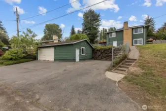 720sf detached  garage/shop. Has water and electricity.