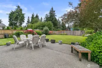 Large Entertainment Patio!