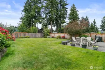 Fully Fenced Level Yard!